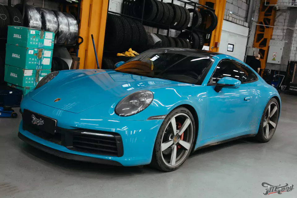 Правка диска и фирменный шиномонтаж на стендах Hunter для Porsche 911